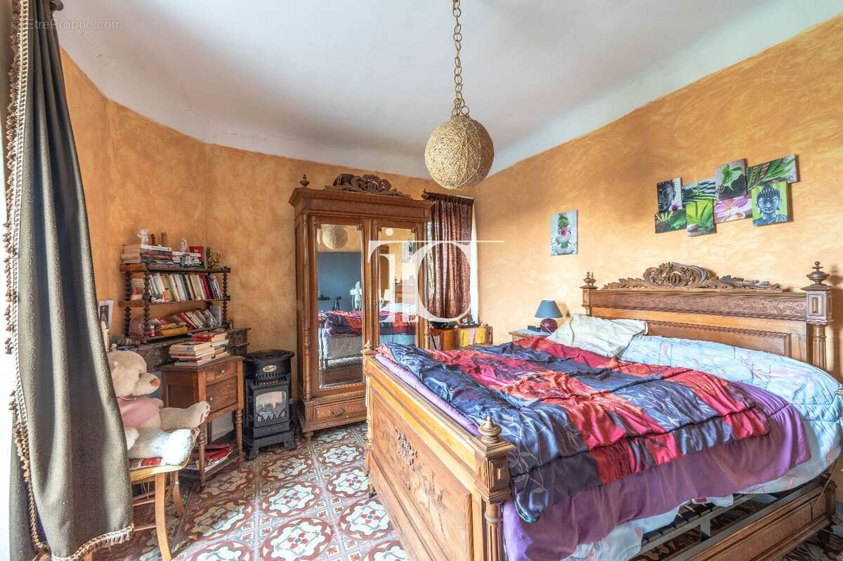 Maison à SAINT-PAUL-LE-JEUNE