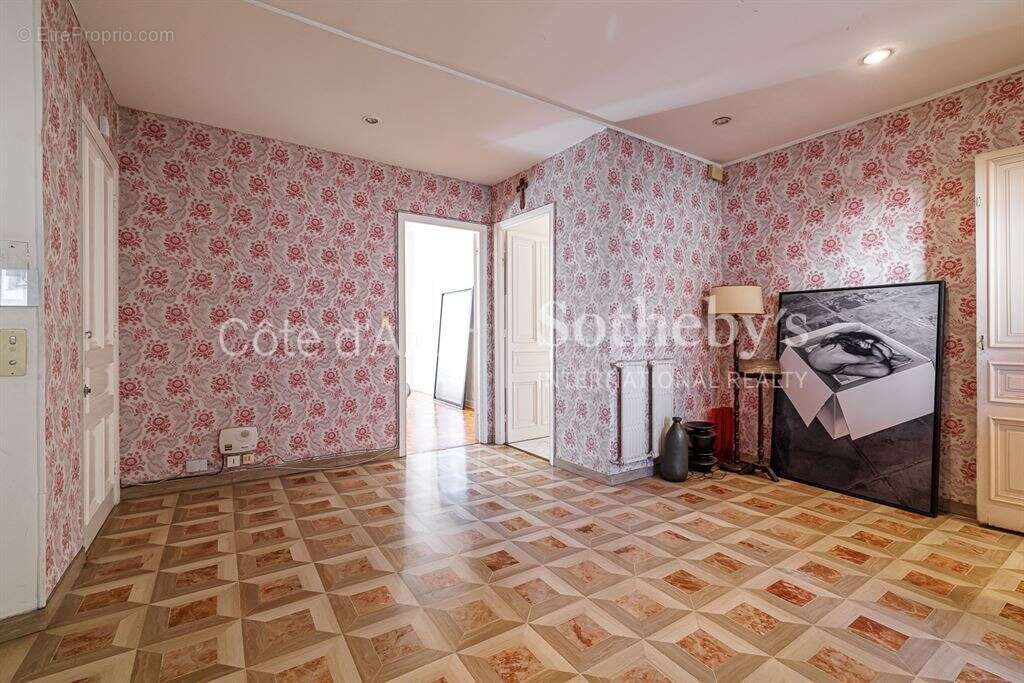 Appartement Belle Époque à rénover à Nice, fort potentiel, 190 m², Quartier Wilson - photo 8