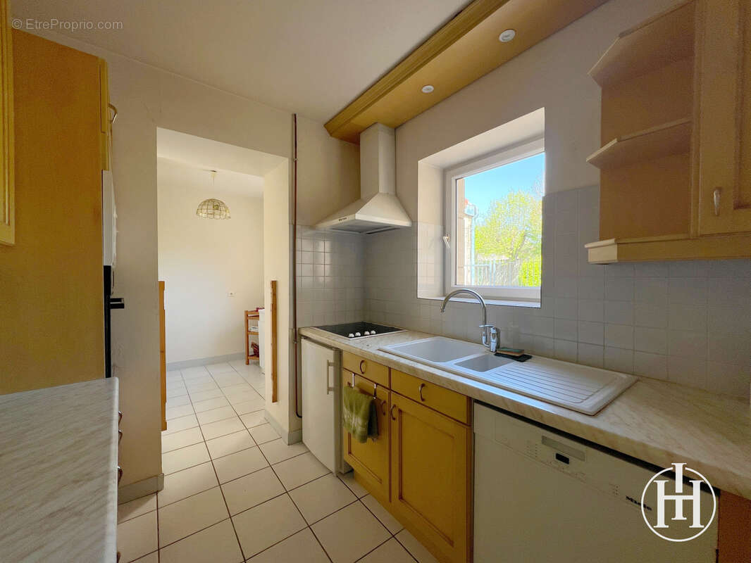 Appartement à SAINT-AMAND-MONTROND