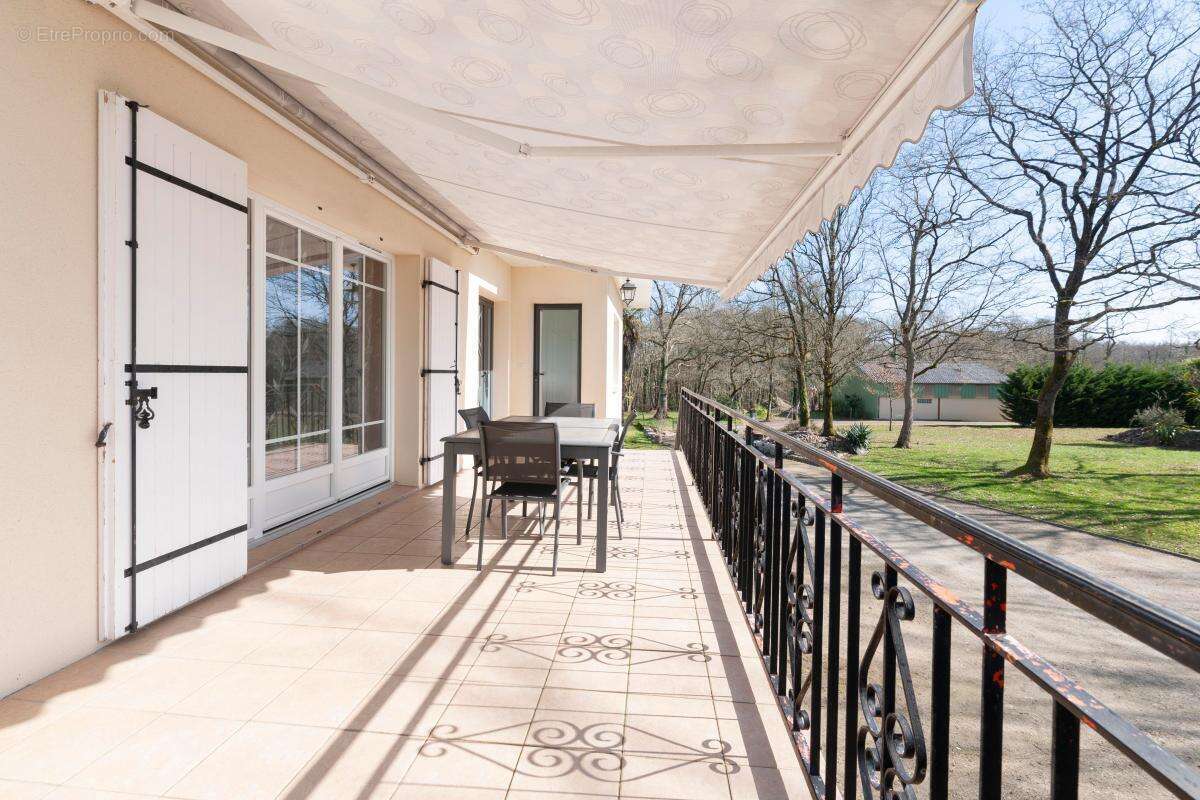 Maison à SAINT-MAURICE-SUR-ADOUR