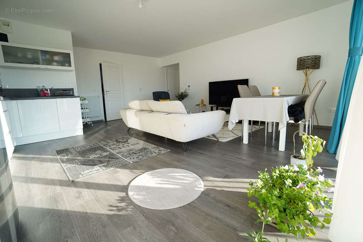 Appartement Coulaines 4 pièce(s) 89 m2 - photo 2