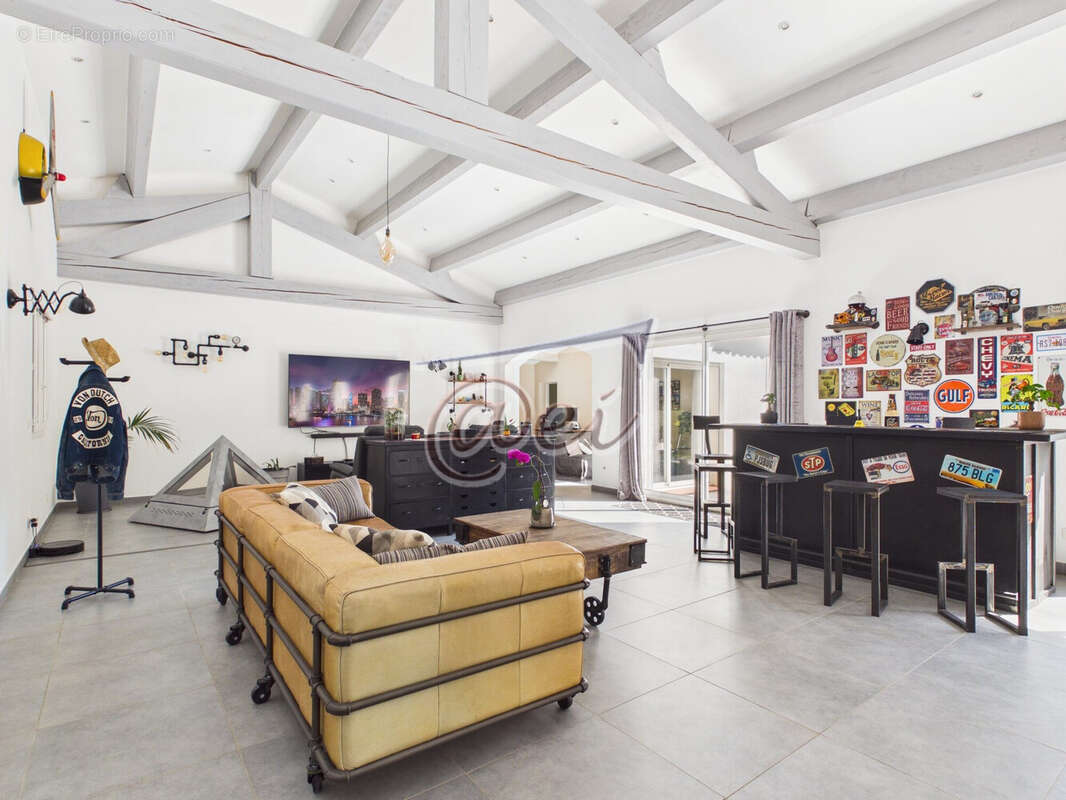Maison à TOURVES