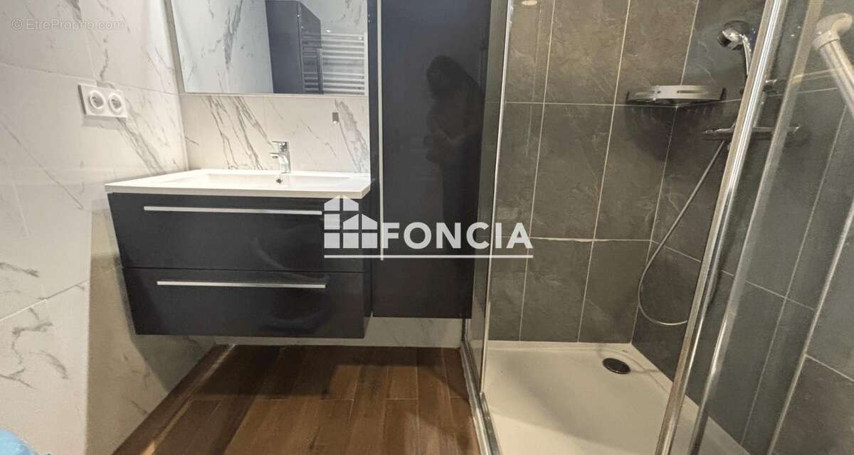 Appartement à VILLENEUVE-LOUBET