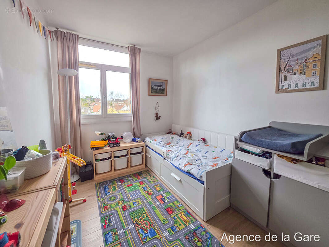 Appartement à MAISONS-LAFFITTE