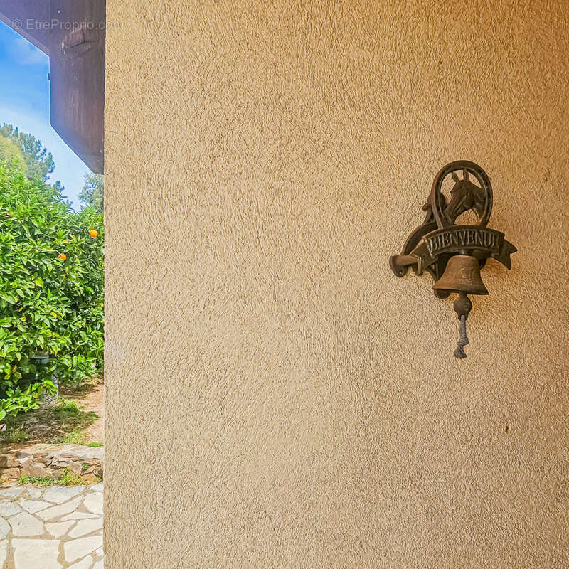 Maison à HYERES