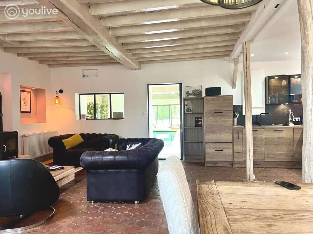 Maison de charme et confort d'une piscine intérieure - photo 19