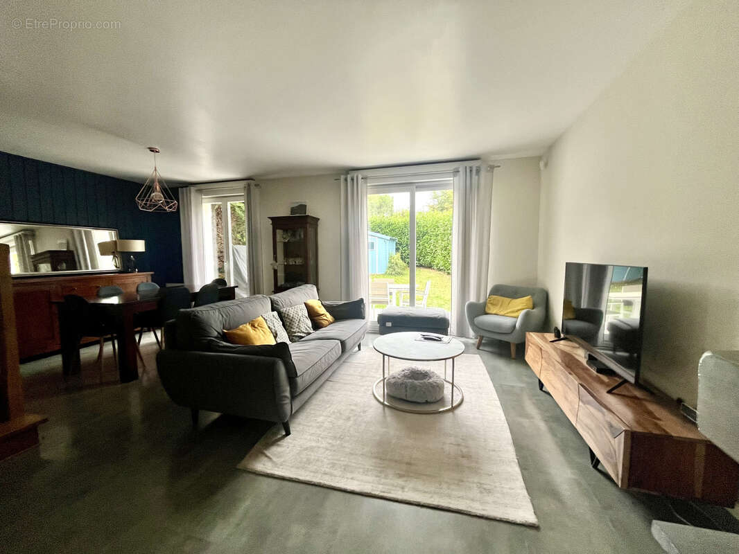 Maison à VILLEPREUX