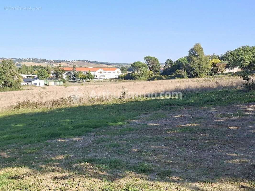 Terrain à GRAGNAGUE