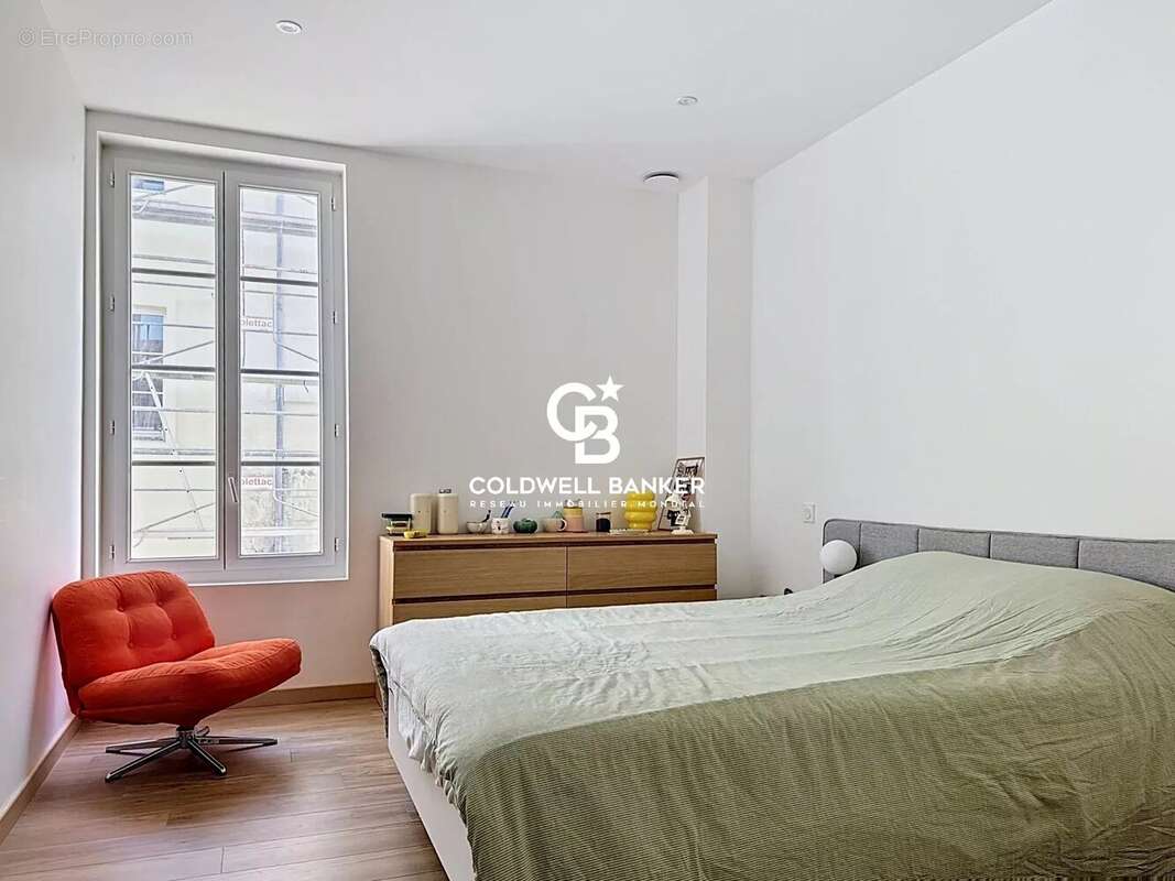 Appartement à SAINTES