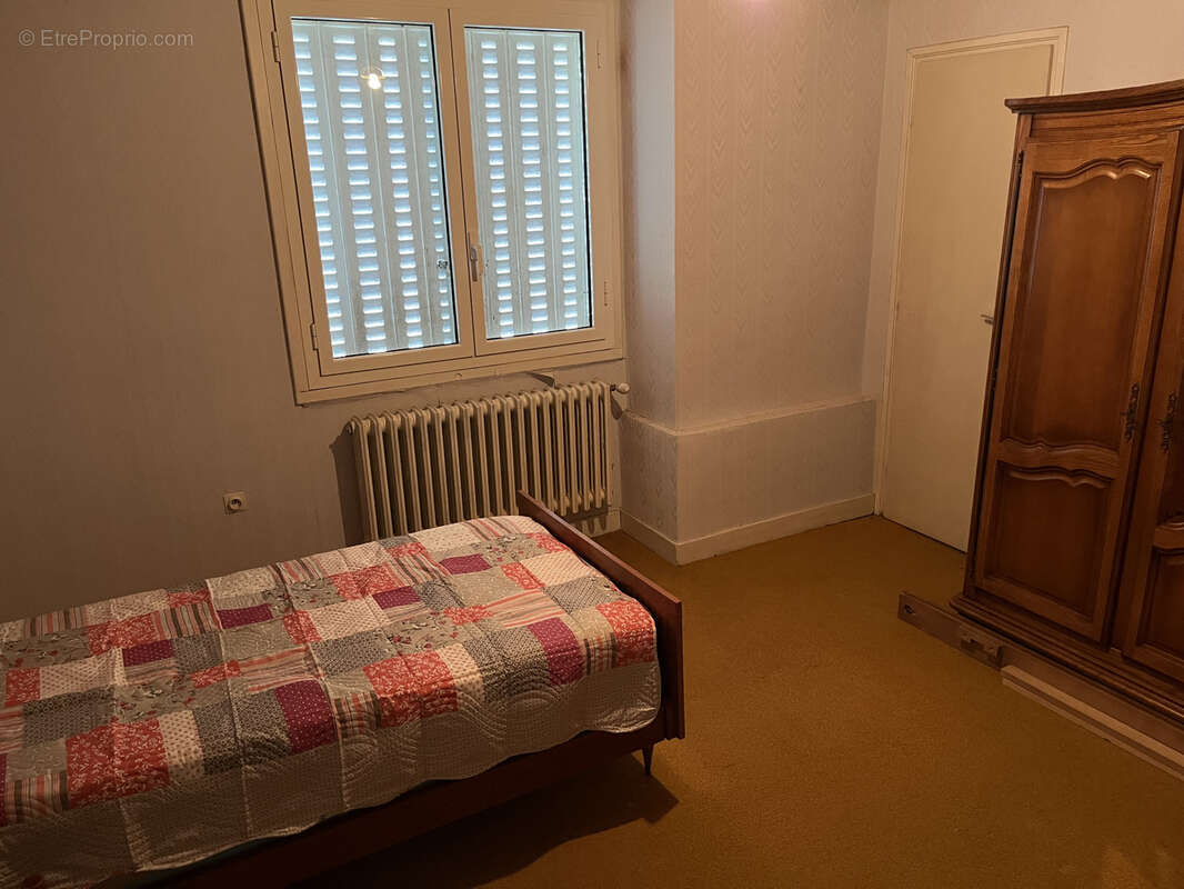 Maison à ANGLARDS-DE-SALERS