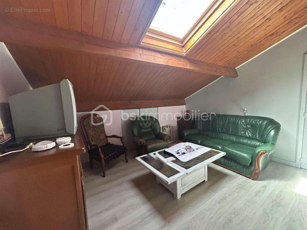 Maison à SAINT-SEURIN-SUR-L&#039;ISLE