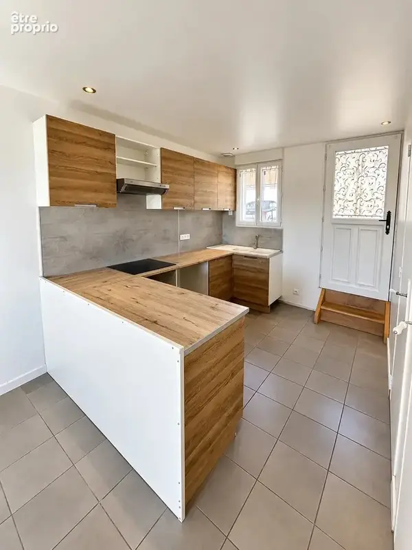T3 avec garage - photo 2