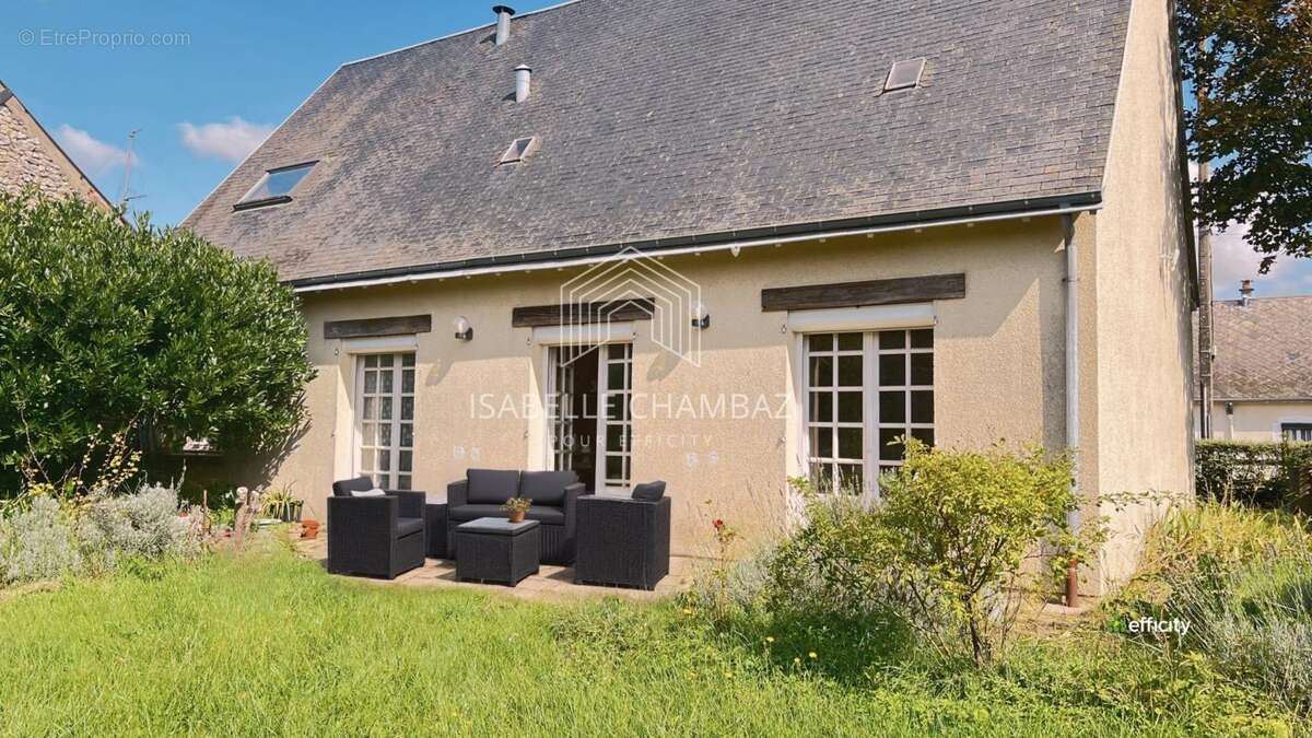 Maison à CORMAINVILLE