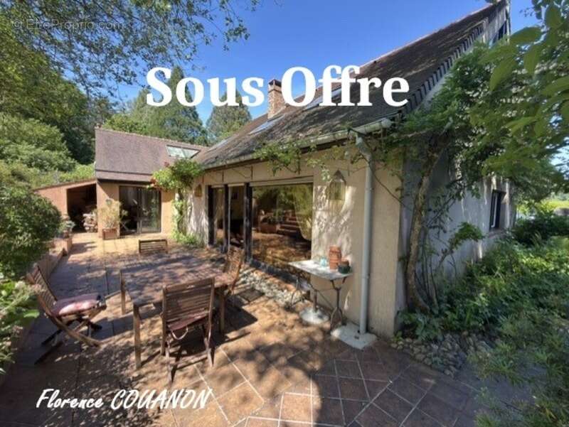Maison à LE VAL-SAINT-GERMAIN