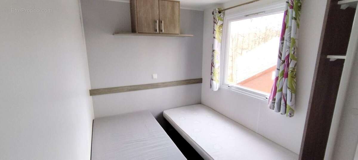 Photo 9 - Terrain à JOUILLAT