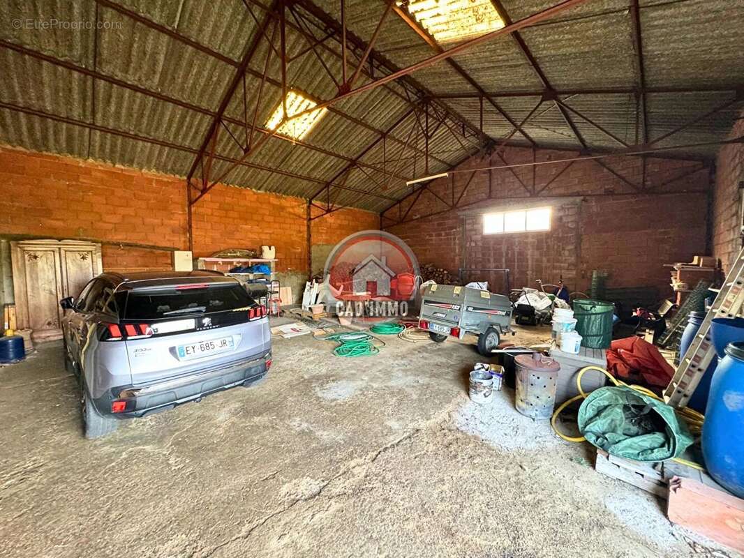 Maison à SAINT-PIERRE-D'EYRAUD