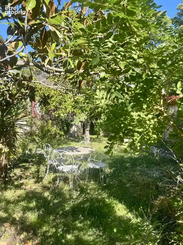 Villa familiale T8 avec beaucoup de charme entre Château-Gombert et Plan-de-Cuques, 240m2 sur 1400m2 de jardin - photo 15