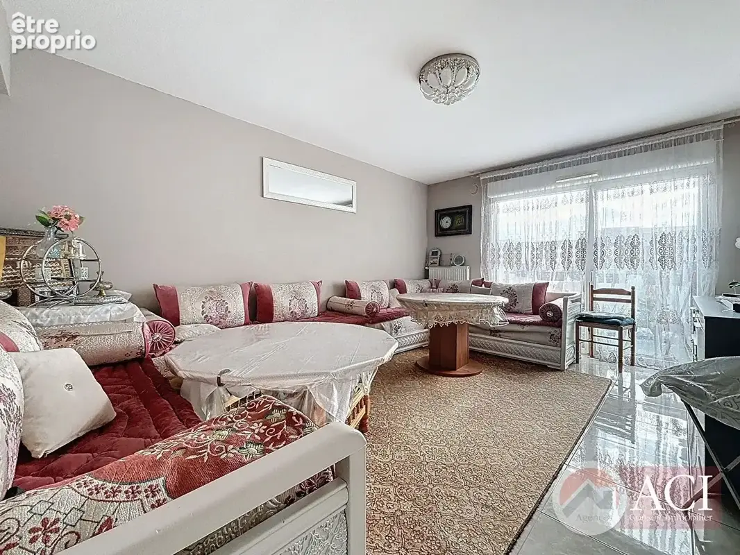 Appartement à PIERREFITTE-SUR-SEINE