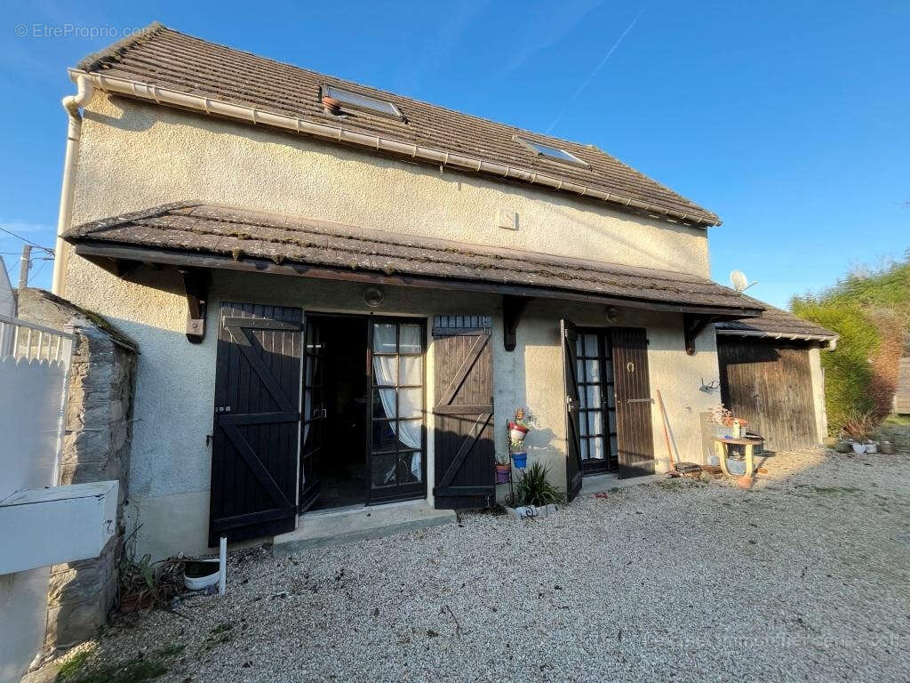 Propriété avec piscine et sa maison d'amis sur son jardin de 2250m2 - photo 21