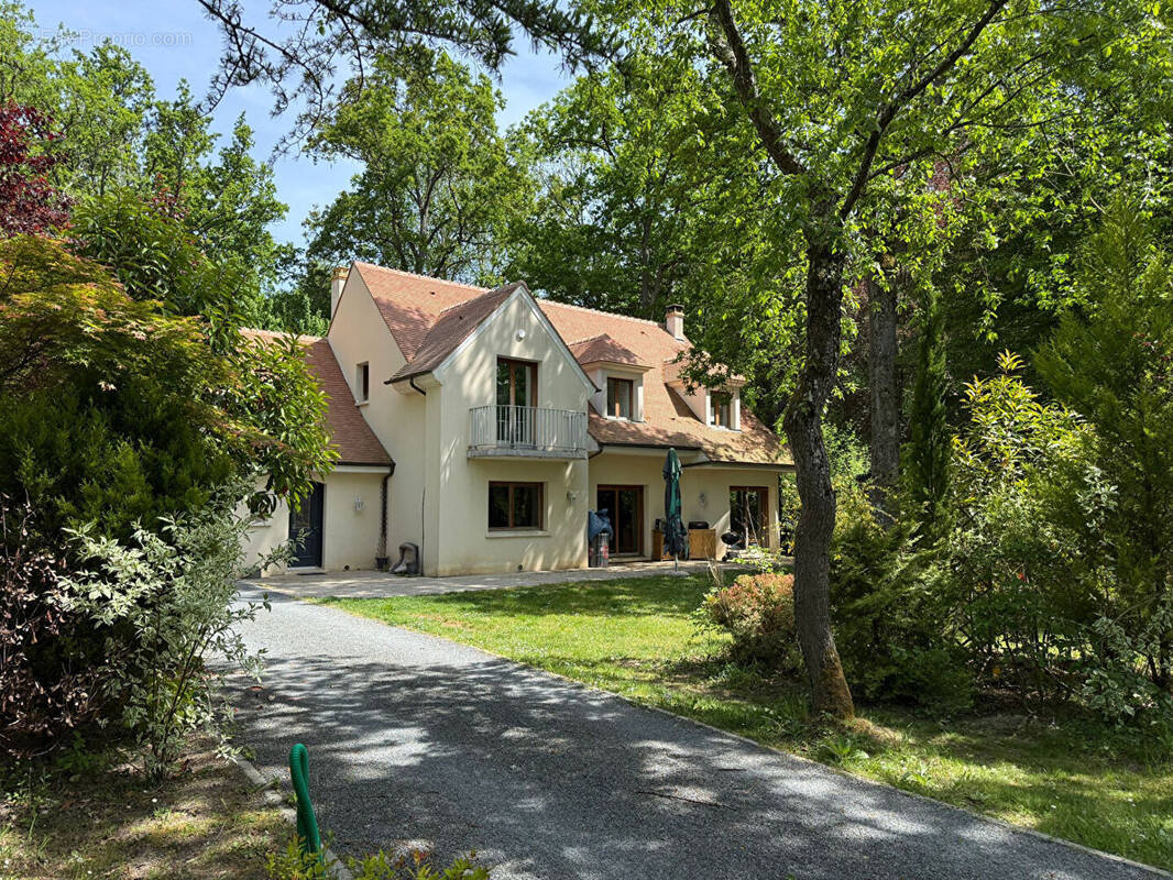 Maison à NOISY-SUR-ECOLE
