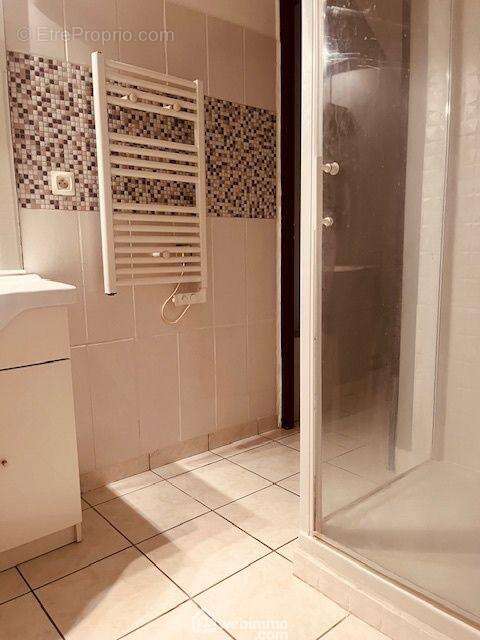 Maison à SAINT-LAURENT-DE-LA-SALANQUE