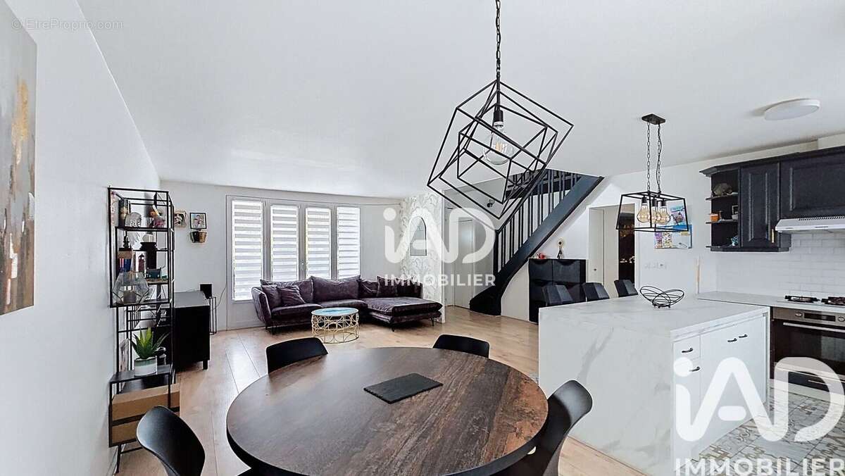 Photo 3 - Maison à MENNECY