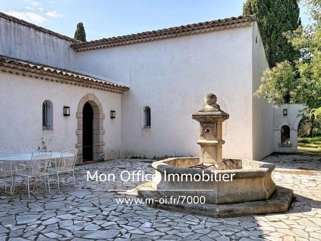 Maison à GRIMAUD