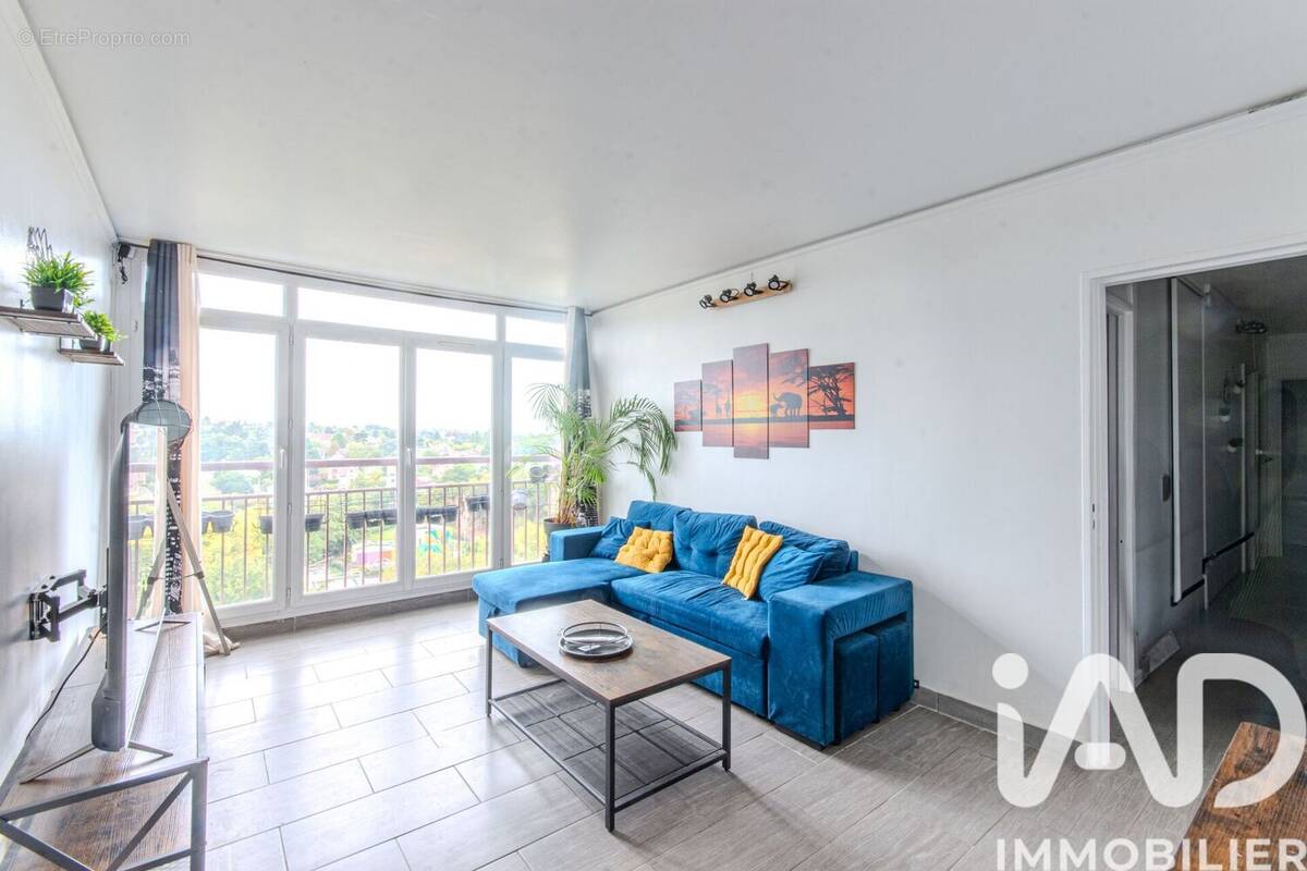 Photo 1 - Appartement à SAVIGNY-SUR-ORGE