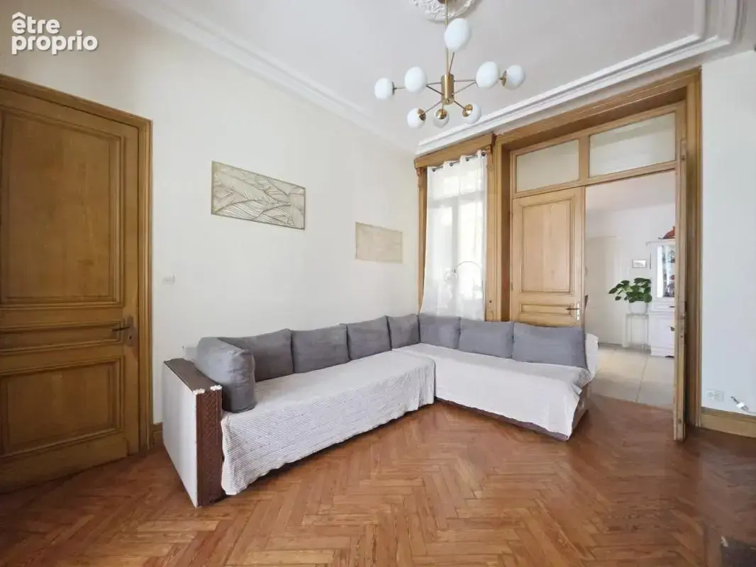 Maison 7 pièces 162 m² à vendre à Ronchin (59790) - photo 2