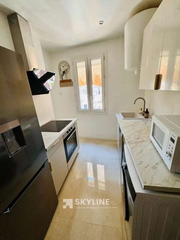 Appartement à MARSEILLE-6E