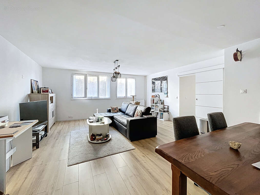 Appartement à MELUN
