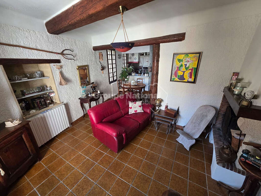 Maison à COURTHEZON