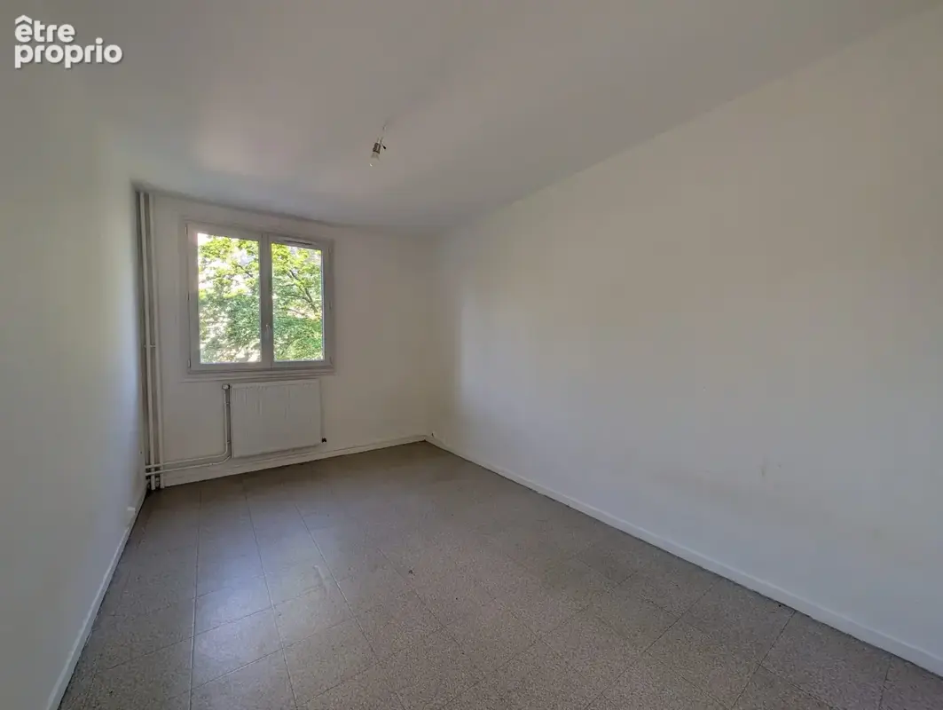 Appartement 76 m² à Feyzin  - photo 7