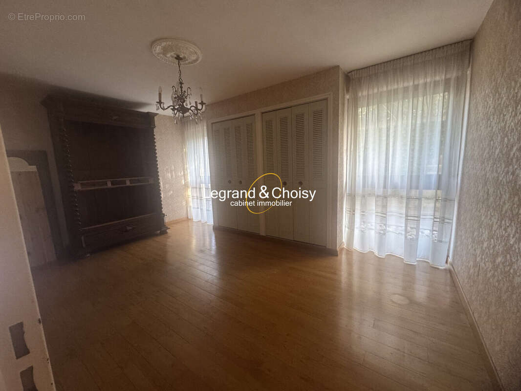 Appartement à VILLENEUVE-SUR-LOT