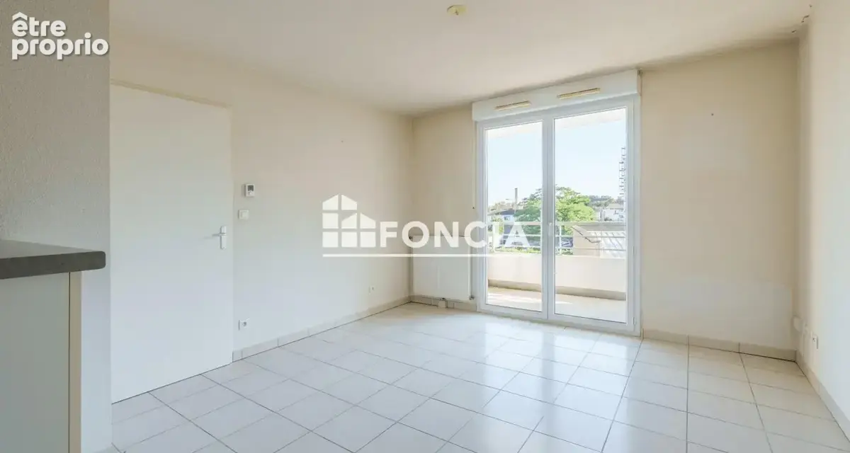 Quartier Boucicaut, très agréable T2 avec balcon - photo 2