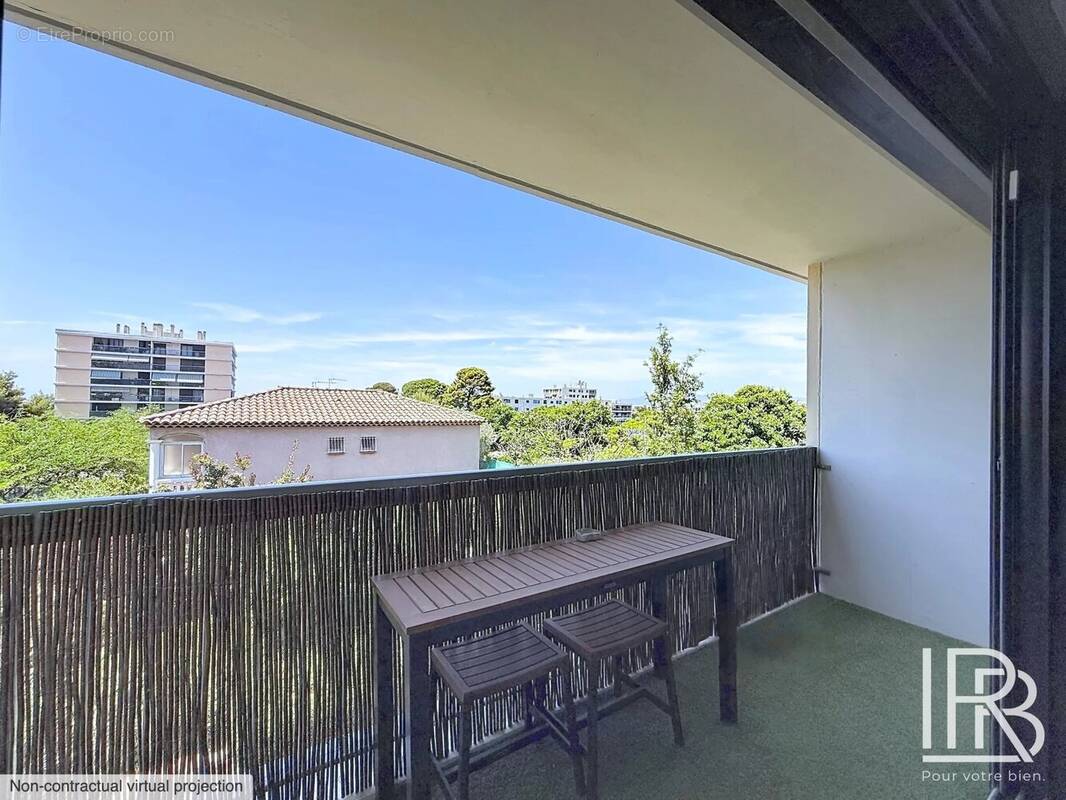 Appartement à MARSEILLE-8E
