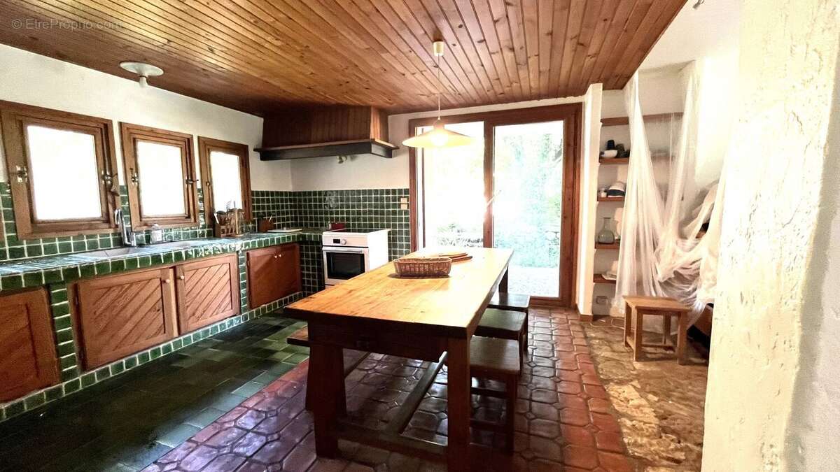 Maison à LA GAUDE