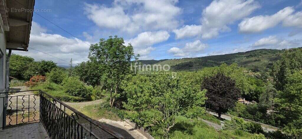 Maison à CAMPAGNE-SUR-AUDE