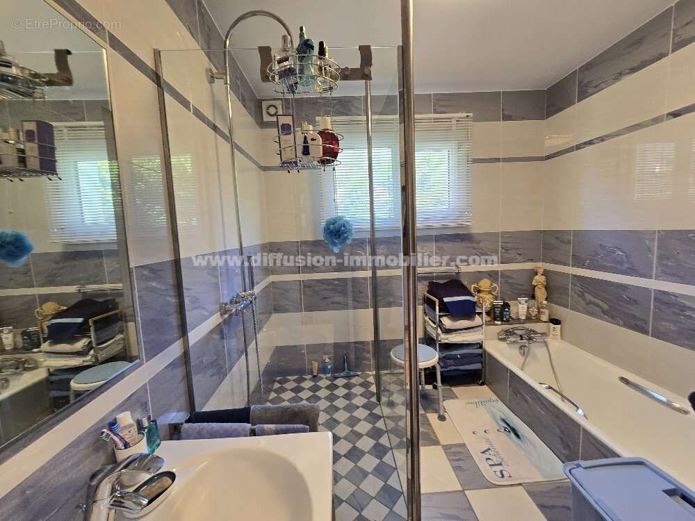 Appartement à BARCELONNETTE
