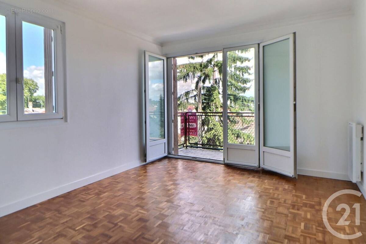 Appartement à AULNAY-SOUS-BOIS