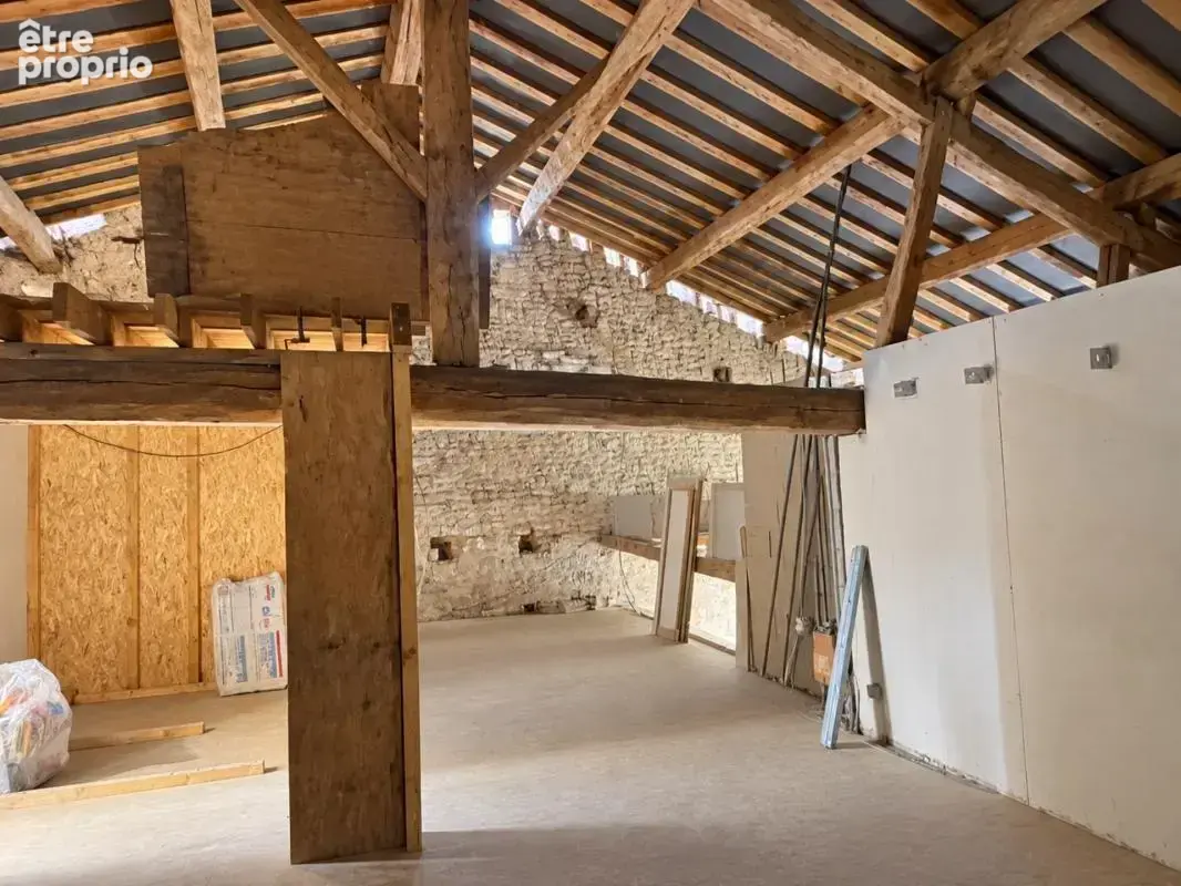 Belle maison de caractère avec jardin, grange et potentiel second logement - photo 14