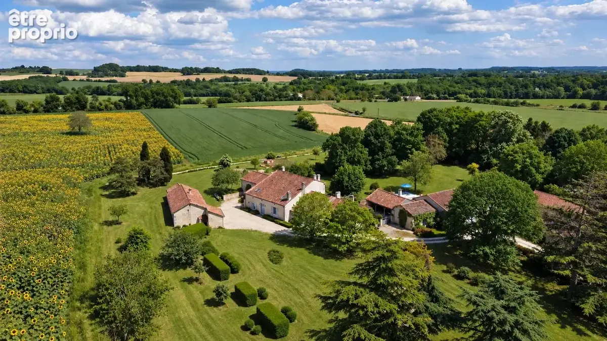 Impressionnant manoir en pierre de 7 chambres avec maison d’amis et vue panoramique - photo 19