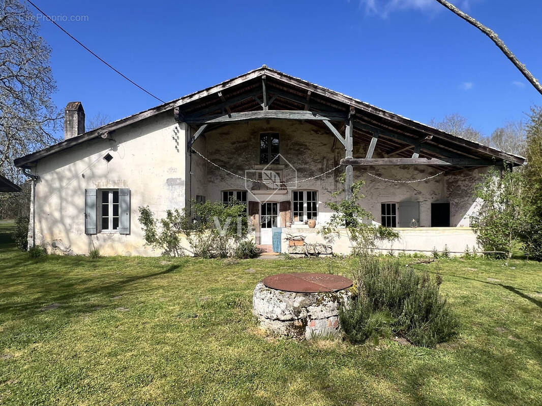 Maison à CAPTIEUX