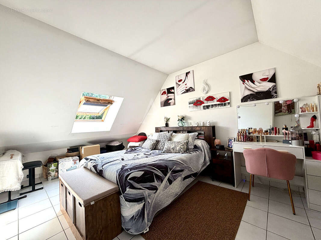 Maison à VERNOU-SUR-BRENNE