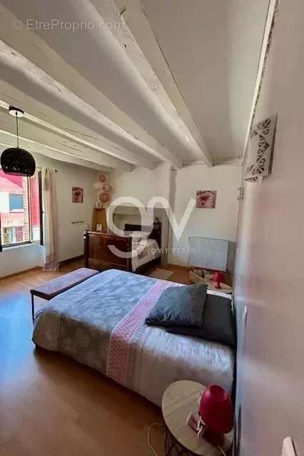 Appartement à LACAPELLE-DEL-FRAISSE