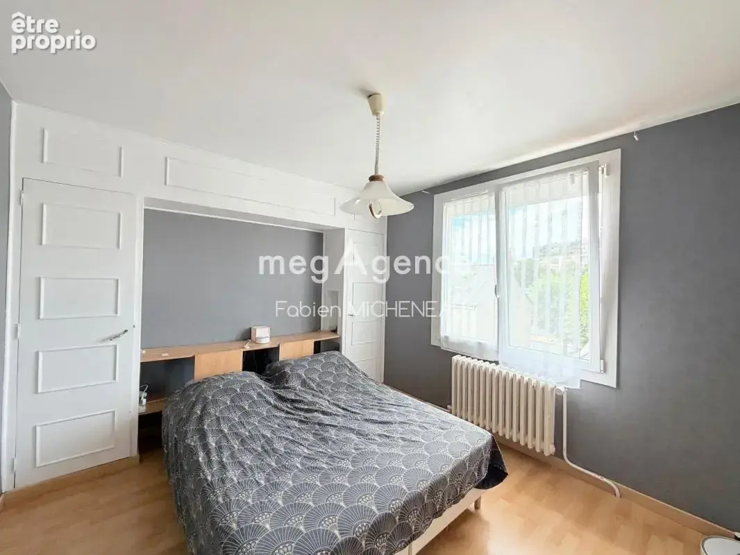 Maison Cholet quartier des Halles - 8 pièces - 196m² - photo 3