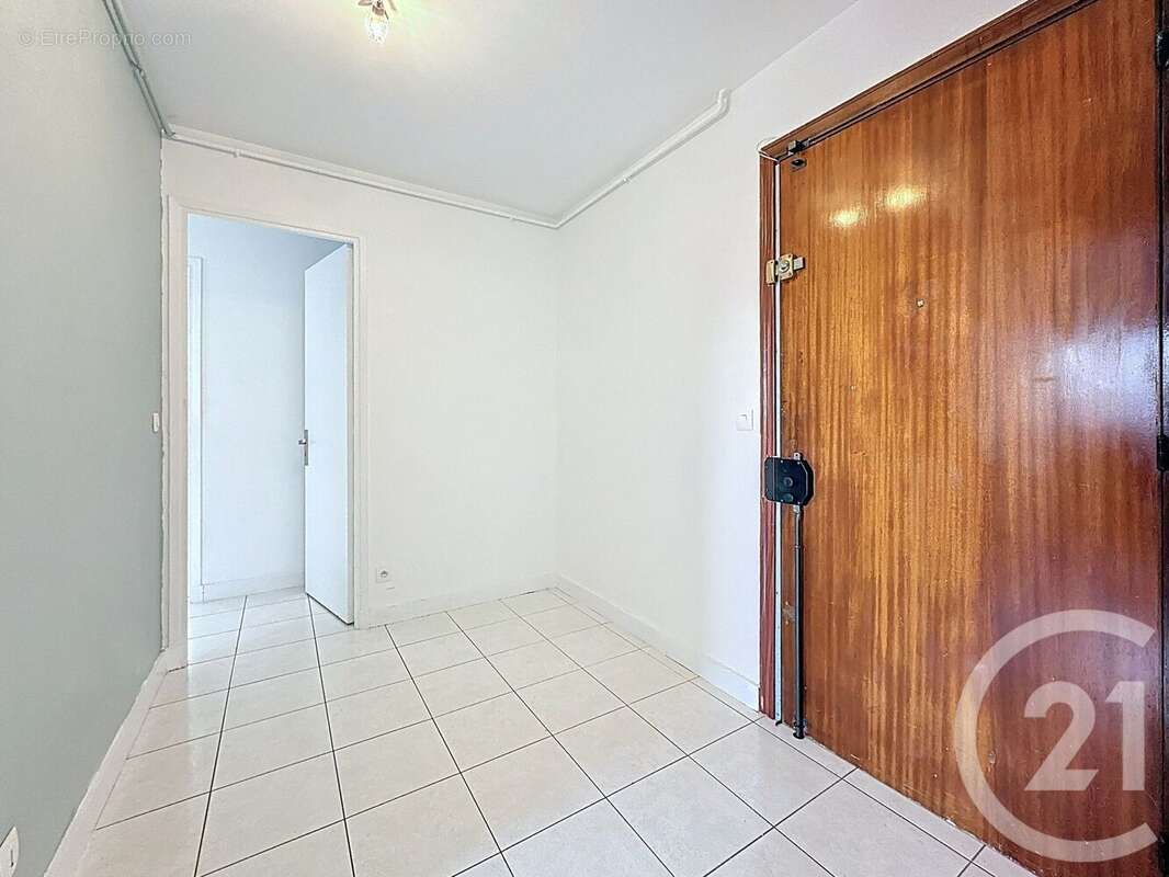 Photo 7 - Appartement à VILLENEUVE-LE-ROI