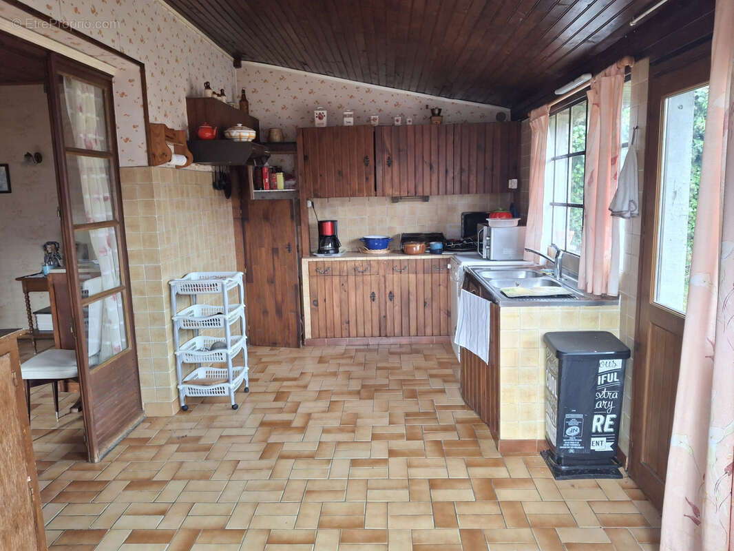 Maison à BENAIS