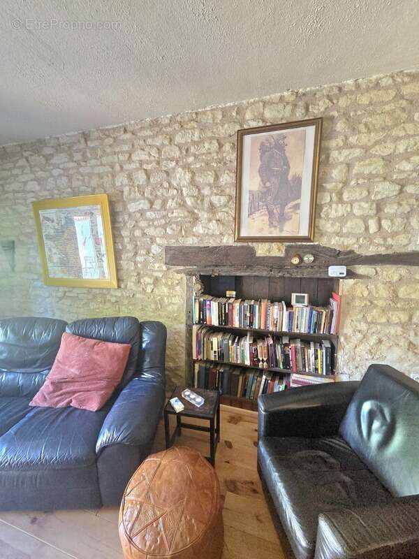 Maison de village à vendre en exclusivité 4 chambres, grange et jardin REVILLE AUX BOIS (55150) - photo 24