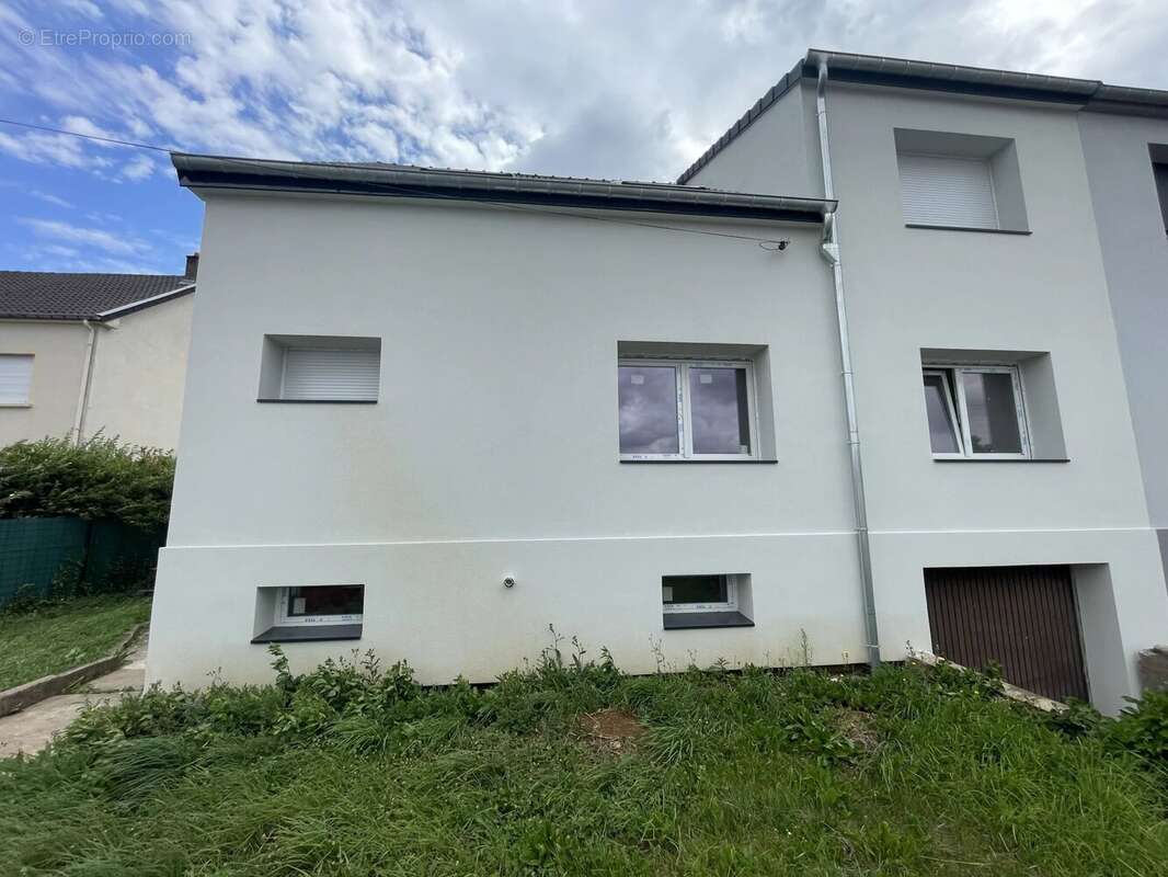 Maison à AMNEVILLE